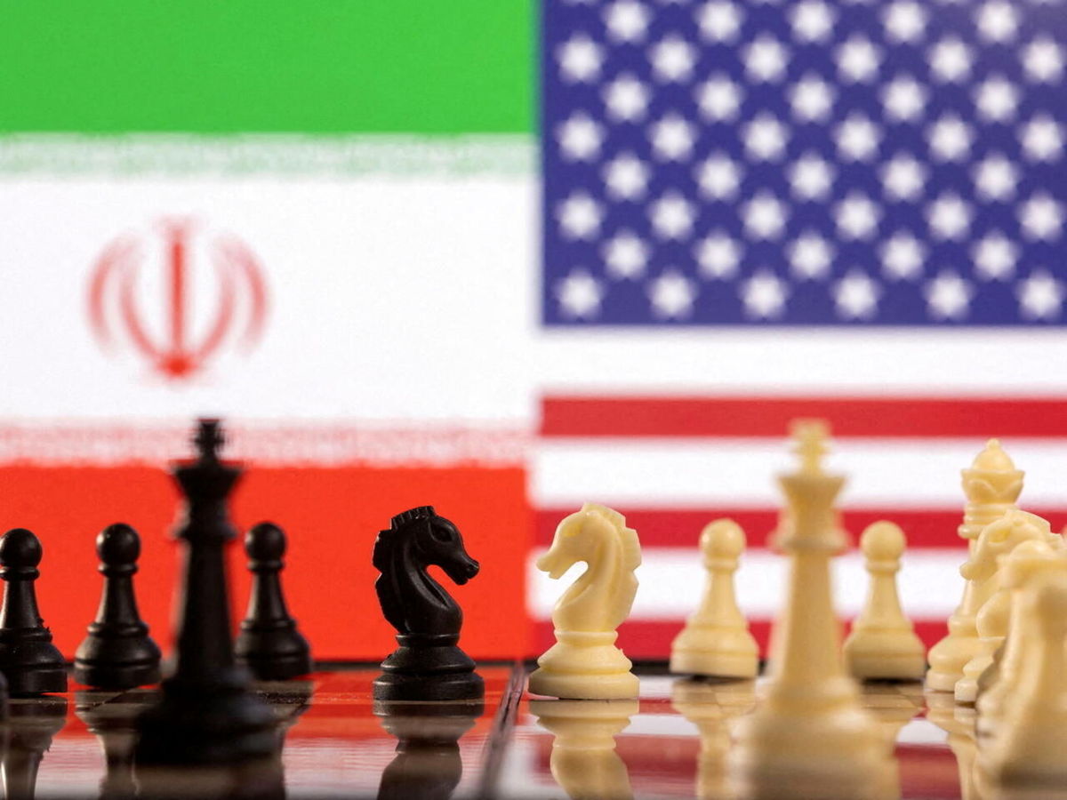 پیام تهران به واشنگتن از طریق قطر / خویشتنداری یکجانبه به پایان رسیده؛ اسرائیل حمله کند، زیرساخت هایش مورد هدف قرار میگیرد