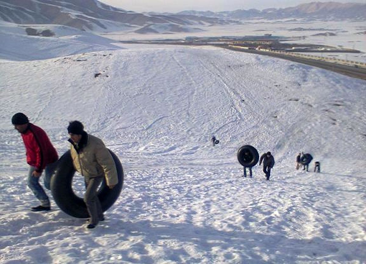 نجات معجزه آسای ۵ نفر از مرگ حتمی در تالاب چغاخور