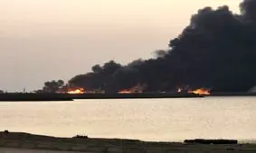 حمله به اسکله صیادی در جاسک/ ۱۰۰ لنج بر اثر آتش آسیب جدی دیده است
