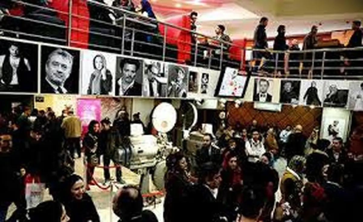 اینجا سینما سروش است..../ویدئو