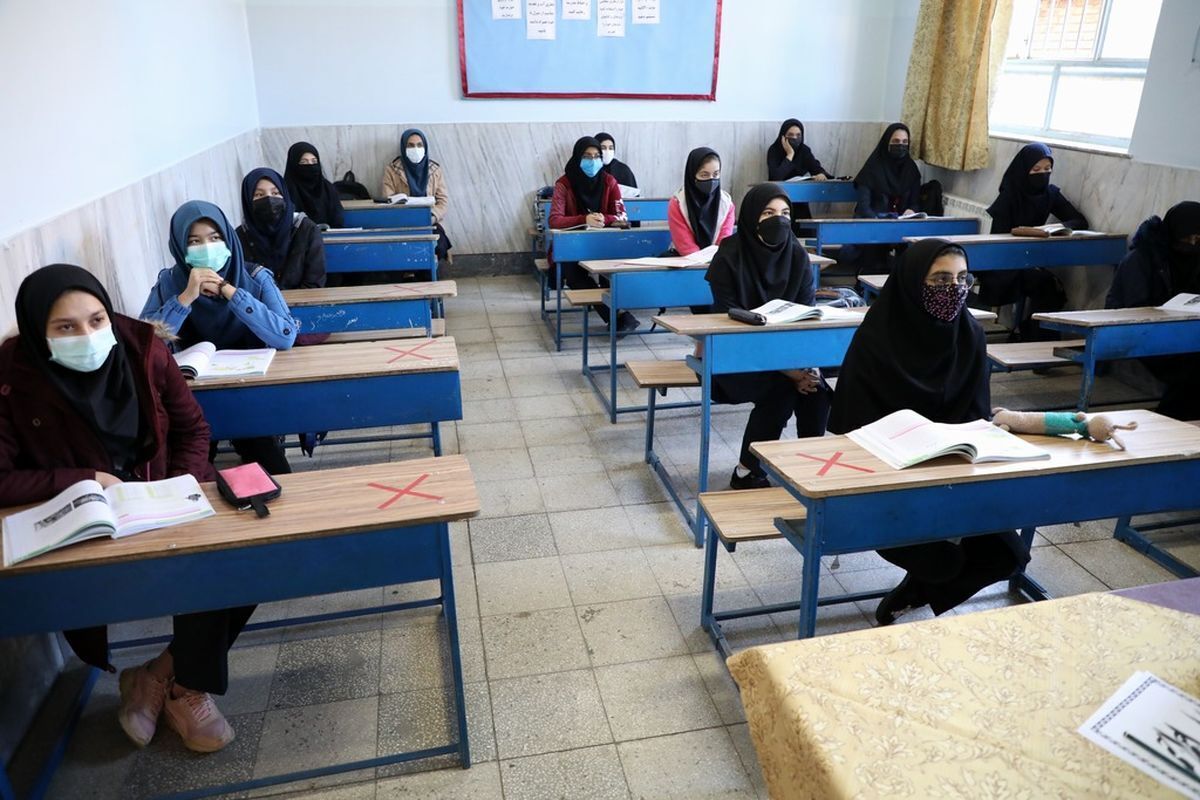 غیرحضوری شدن فعالیتهای آموزشی مدارس خراسان جنوبی تا پایان هفته