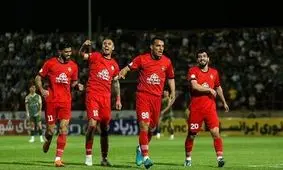 اهدای جام قهرمانی به تراکتور در هفته پایانی