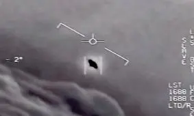 دولت آمریکا و راز سر به مهر فرازمینی ها/ «جنگ دنیاها» و حملۀ فضایی ها به نیوجرسی/ یوفوها در ایران؛ ماجرای عجیب و ترسناک شیء ناشناس در شمیران تهران