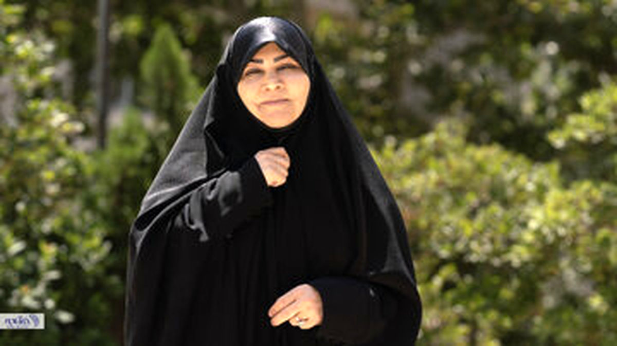 سکینه سادات پاد: برخی که خود را نسبت به حجاب غیرتمند میدانند، غیر محجبه ها را بی حیا میدانند