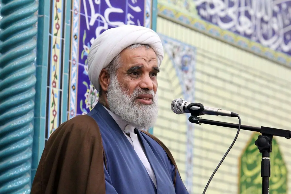 نیروی انتظامی تحت هیچ شرایطی نباید از طرح نور عقب نشینی کند

