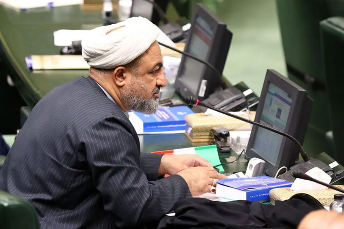 حمید رسایی: بعد از شبه کودتای اخیر حتی یک فرماندار هم عزل نشد