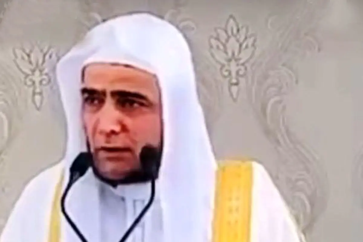 یک امام جمعه در اعتراض به قطعی برق خطبه یک‌ دقیقه‌ای خواند


