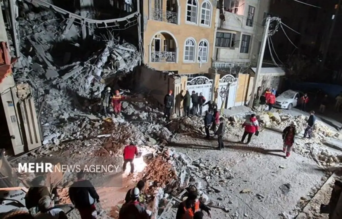 افزایش تعداد شهدای حمله بامداد امروز به یک منزل مسکونی در قم به ۹ نفر

