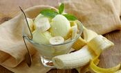 طرز تهیه ۵ مدل بستنی با موز بدون شکر و ثعلب