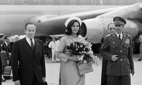 سفر در زمان؛ «محمدرضا پهلوی و فرح» در یک سیرک در نیویورک؛ سال 41 