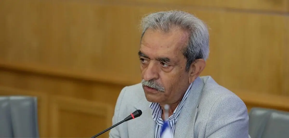 وارد شدن شوک شدید به نرخ ارز ۲ پیامد منفی برای کشور به وجود خواهد آورد