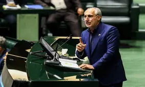 پورمحمدی: واردات بنزین به قیمت نان و داروی مردم تمام می‌شود/ ویدئو