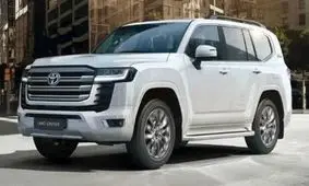 تویوتا لندکروزر ۳۰۰ به ایران می‌آید؟/ تصاویر