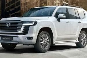 تویوتا لندکروزر ۳۰۰ به ایران میآید؟/ تصاویر