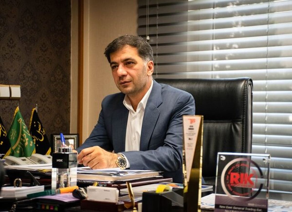 تمدید قرارداد با ساپینتو را قبول نکردم/ به استقلال آمدم آب معدنی هم نداشتند!