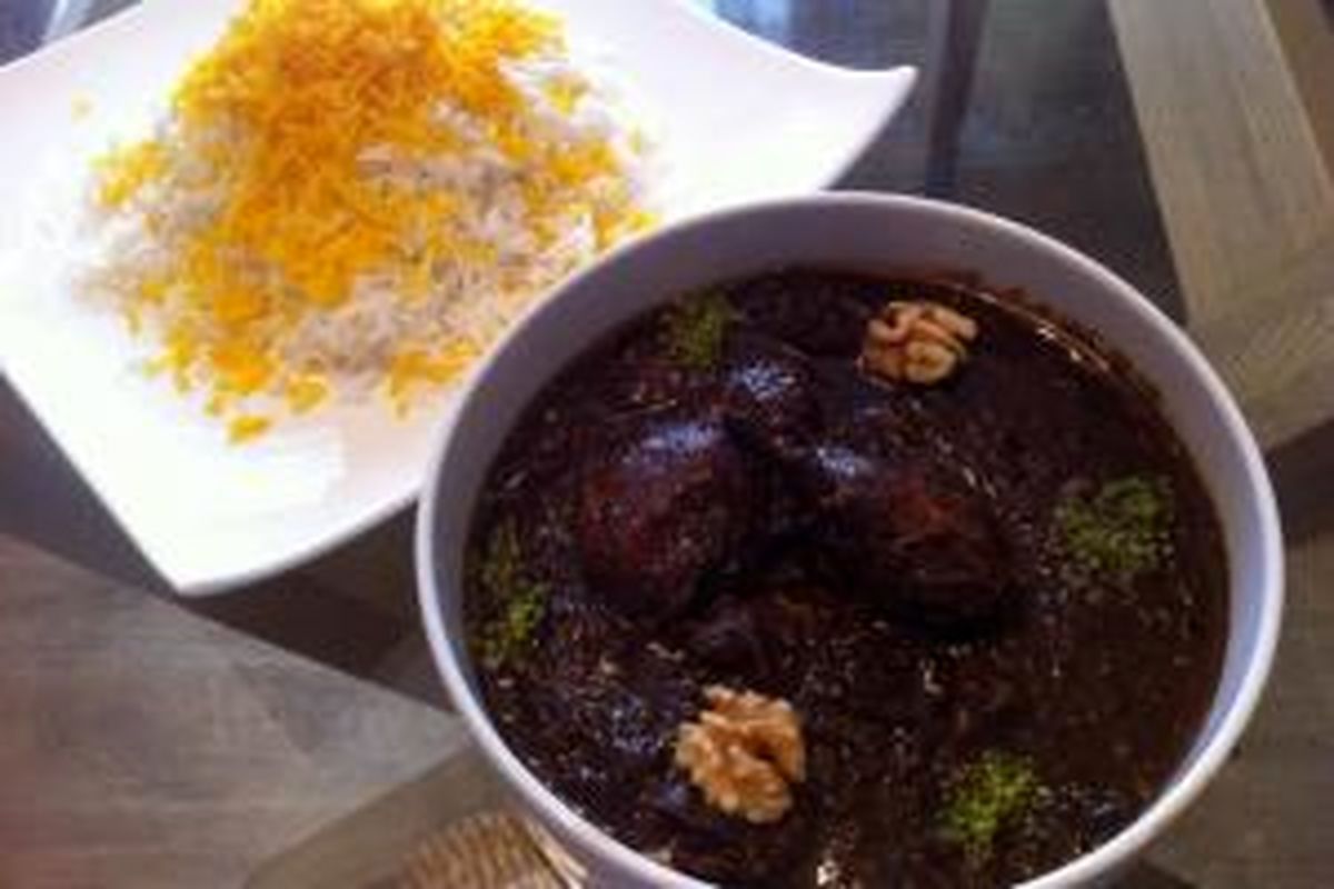 خورش فسنجان با قارچ