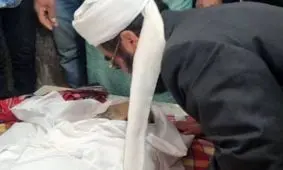 تشییع پیکر امیرمحمد خالقی، دانشجوی دانشگاه تهران در روستای زادگاهش درمیان/ ویدئو

