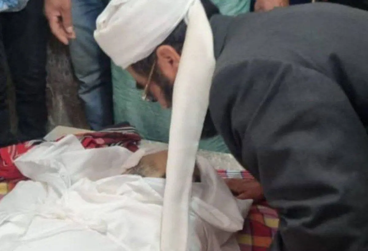 تشییع پیکر امیرمحمد خالقی، دانشجوی دانشگاه تهران در روستای زادگاهش درمیان/ ویدئو

