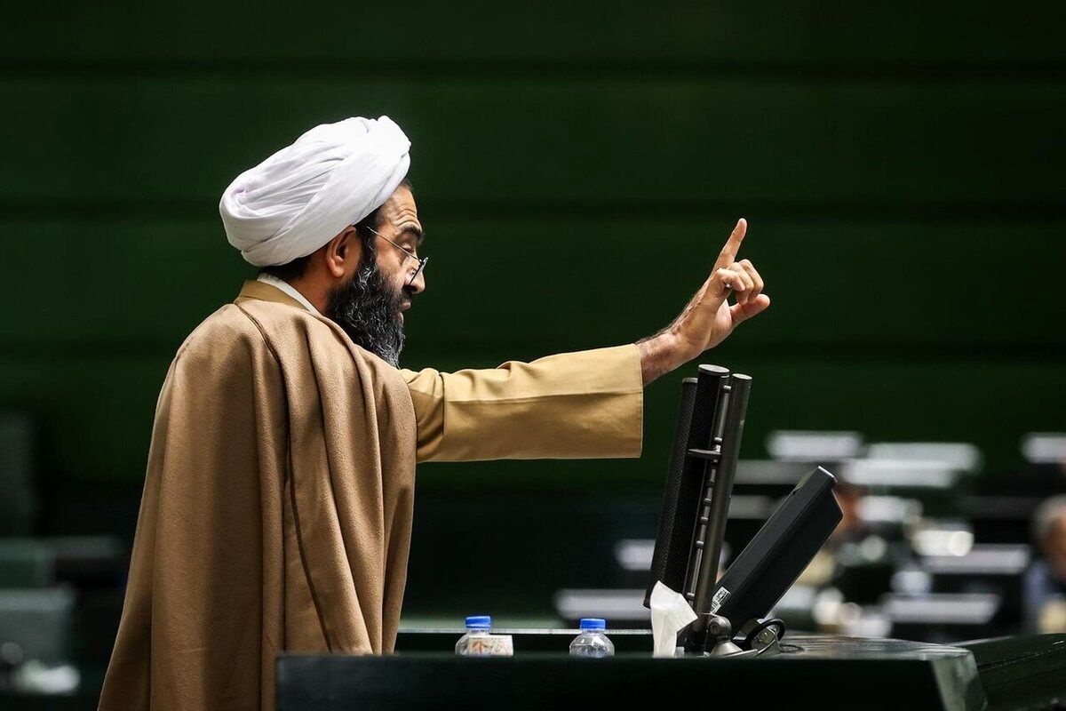 نیروی انتظامی قبل از آنکه لایحه عفاف و حجاب به سرمنزل مقصود برسد، پیشدستی کرد، ممنونیم