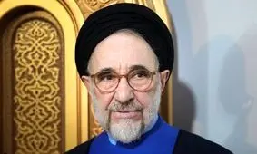 تصاویری از روز شلوغ سیدمحمد خاتمی/ سخنگوی دولت ابراز ارادت کرد/ ظریف در آغوش رئیس دولت اصلاحات/ خاتمی با چه ماشینی آمد؟