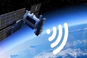 ایران برای اینترنت ماهوارهای با چین و روسیه مذاکره میکند/ زیرساخت اینترنت ماهوارهای را داریم