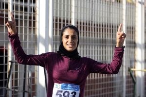 هت‌تریک طلای ایران با قهرمانی تکتم دستاربندان در دوومیدانی داخل سالن آسیا