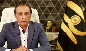 انتقاد روزنامه اصوگرا از تناقض عجیب در صداوسیما/ 5 سال پیش حیاتی به جرم ابراز علاقه به ابی از تلویزیون اخراج شد؛شب یلدا روزی آنتن آهنگ ابی را خواند