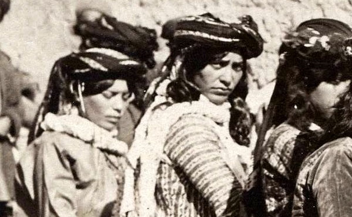  سفر به عصر قاجار؛ یک عروسی در کردستان با موسیقی و رقص کُردی 