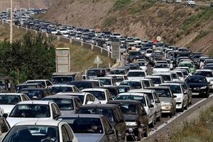 مدیرکل راهداری البرز از ترافیک سنگین در محور چالوس خبر داد