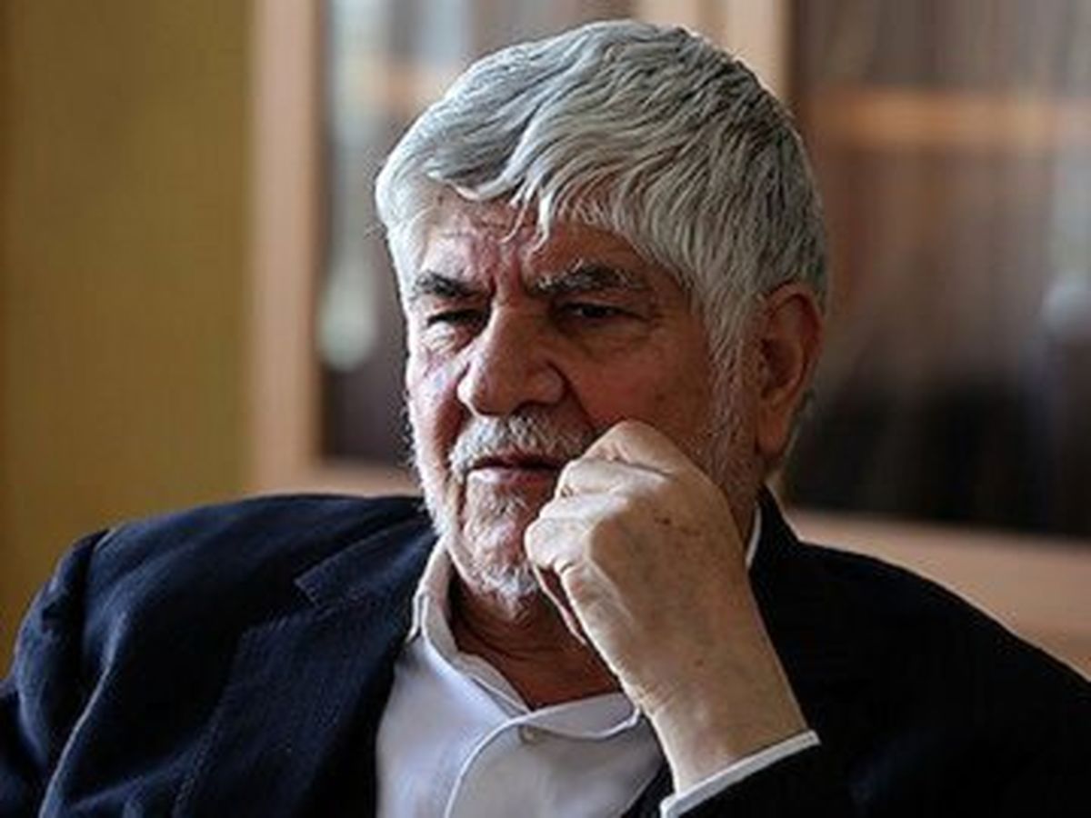 محمد هاشمی: هر چیزی که باعث تفرقه باشد، مفهوم آن بازی در زمین دشمن است