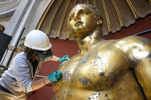  مرمت بزرگترین مجسمه برنزی جهانِ باستان با 2000 سال قدمت در موزه واتیکان/ ویدئو