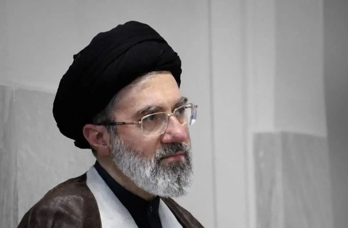 احکام انتصاب تنی چند از فرماندهان بلندپایه نظامی جمهوری اسلامی ایران توسط فرمانده معظم کل قوا