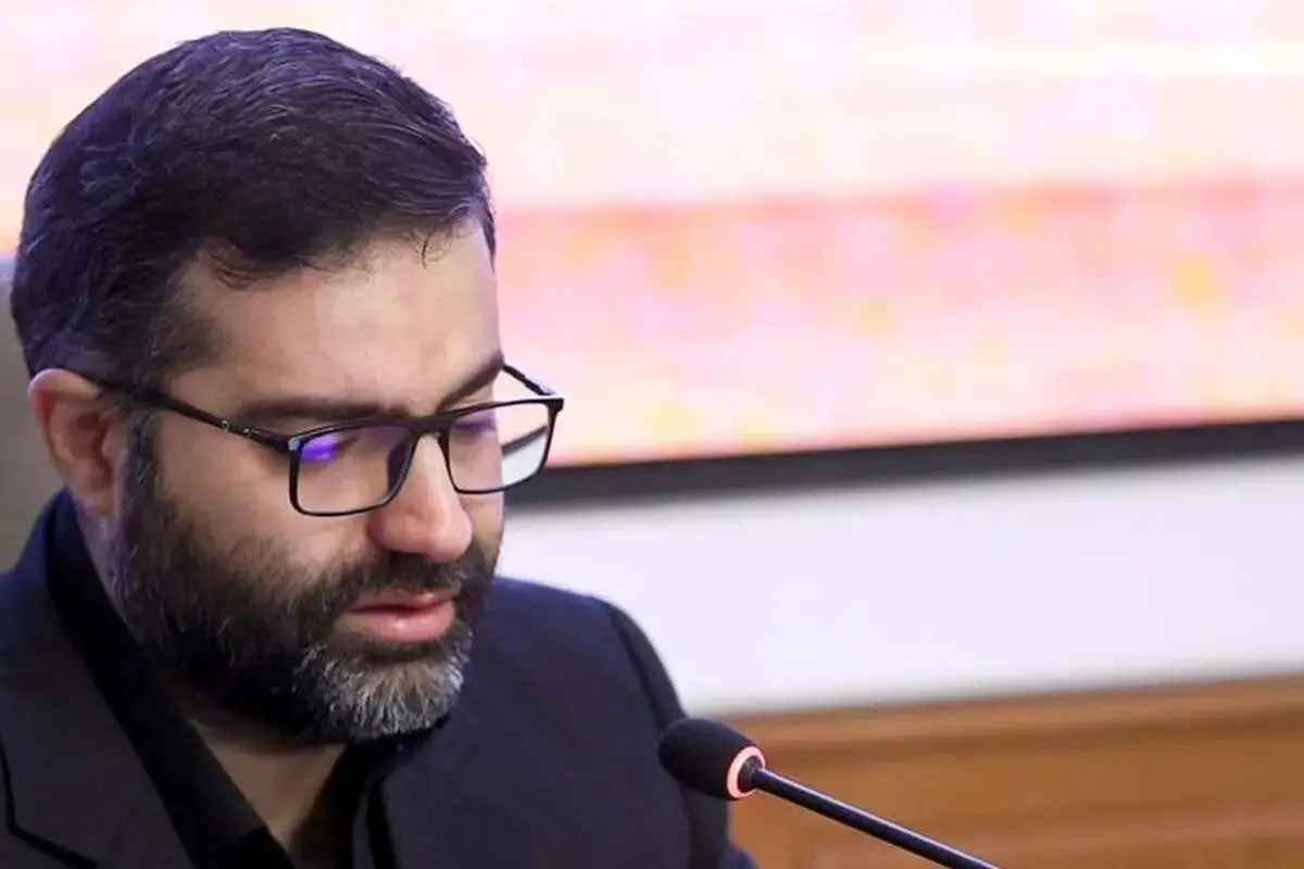 سقاب‌ اصفهانی: همه خانواده ‌فدای یک لحظه سربلندی ایران/ اگر حمل و نقل ریلی مناسب و وسایل نقلیه ایمن داشتیم، سوانح رانندگی نداشتیم