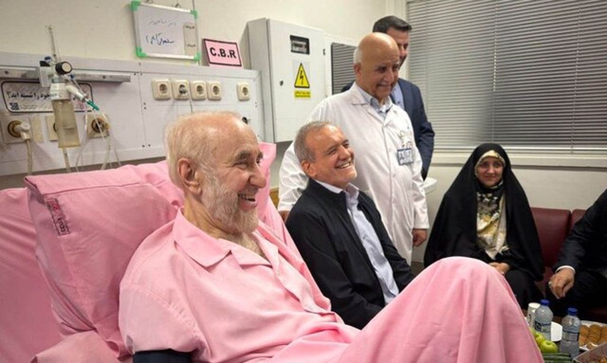 عیادت پزشکیان از سید محمد خاتمی