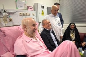 عیادت پزشکیان از سید محمد خاتمی