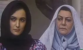 سفر در زمان؛ موتورسواری «آتنه فقیه‌نصیری و حمیده خیرآبادی» در تهران؛ سال 70 