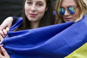 سؤاستفاده جنسی صهیونیست‌ها با فریب دختران اوکراینی/ ویدئو