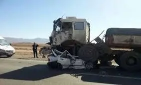 مرگ عروس و داماد بر اثر برخورد ماشین با تریلی/ ویدئو 