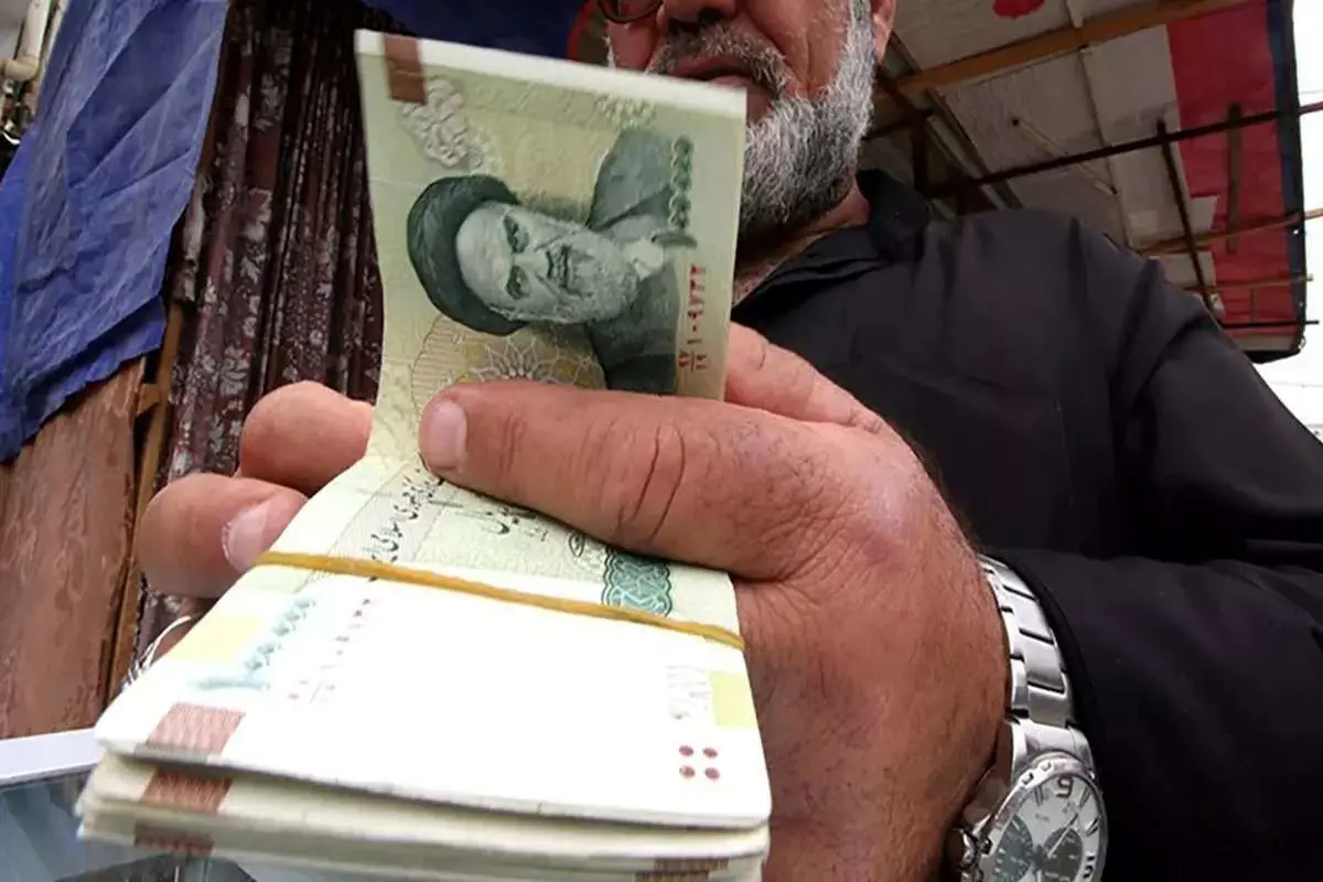حقوق فروردین بازنشستگان چقدر است؟

