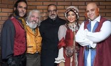 علیرضا قربانی کنار بازیگران الیورتوئیست/ ویدئو