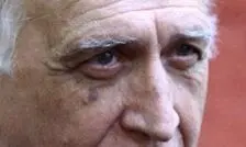 احمد نجفی: رهبری با خصوصیات آیت‌الله خامنه‌ای ندیدم / سوگواری برای آینده، الان وقت حماسه است