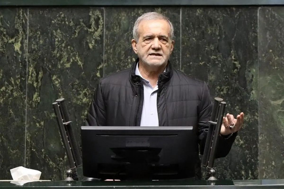 پزشکیان: لایحه بودجه ۱۴۰۵ آتش تورم را کم‌رمق و گرانی را کنترل می‌کند/ اگر چه افزایش ۲۰ درصدی حقوق کارکنان با تورم تناسبی ندارد، اما سعی کردیم با افزایش معافیت‌های مالیاتی تا حدی جبران کنیم