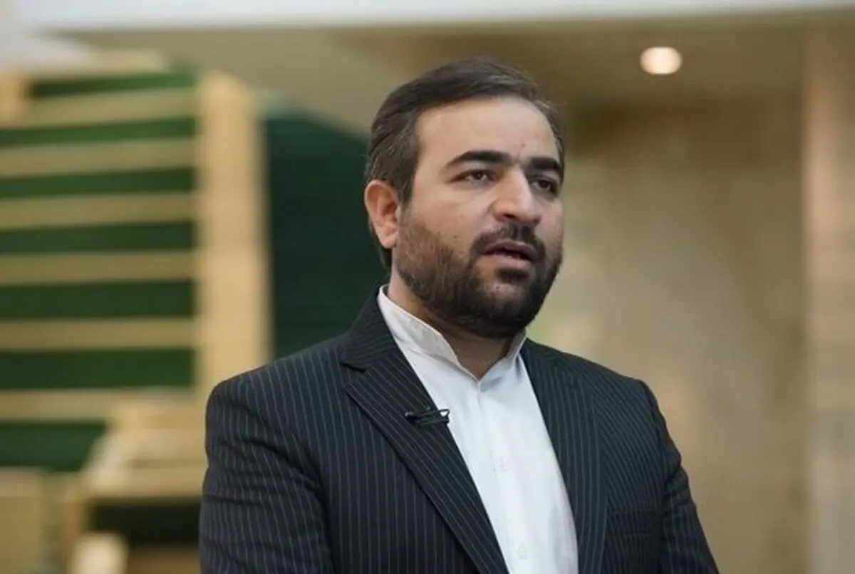 صداوسیما یک تنه با بیش از ۳۰۰ شبکه بیگانه مقابله می کند
