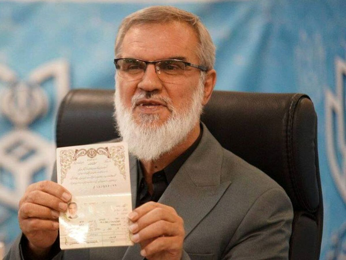محمد رویانیان از رقابتهای انتخابات ریاست جمهوری انصراف داد