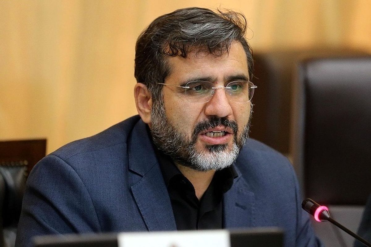 وزیر ارشاد: به آثاری که مجوز قانونی نگرفته باشند اجازه نمایش عمومی و ارسال به جشنواره های خارجی نمیدهیم/ ویدئو