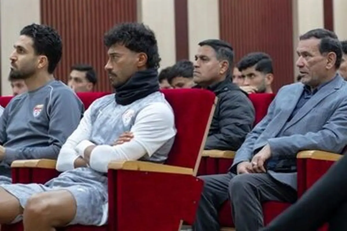 هنرنمایی رامین رضاییان دور از چشم ساپینتو/ عکس