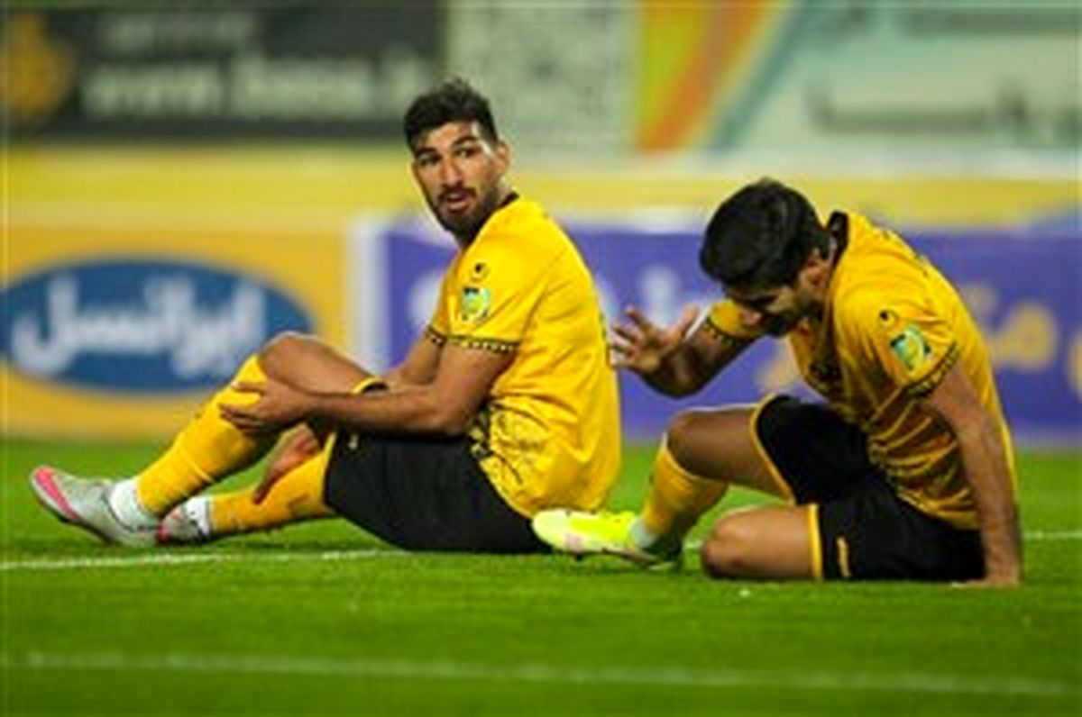 صدرنشینی مطلق سپاهان در همه جداول
