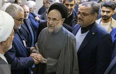  حضور شخصیت‌های سیاسی، فرهنگی، اجتماعی در مجلس ترحیم اشرف بروجردی/ تصاویر