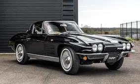 کوروت استینگری ۱۹۶۳: افسانه‌ جاودان دنیای خودرو/ تصاویر