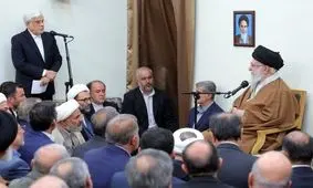 رهبر انقلاب: از آقای عارف بخاطر تحرک وسیع و جلسات پیگیری تشکر میکنم/ ویدئو